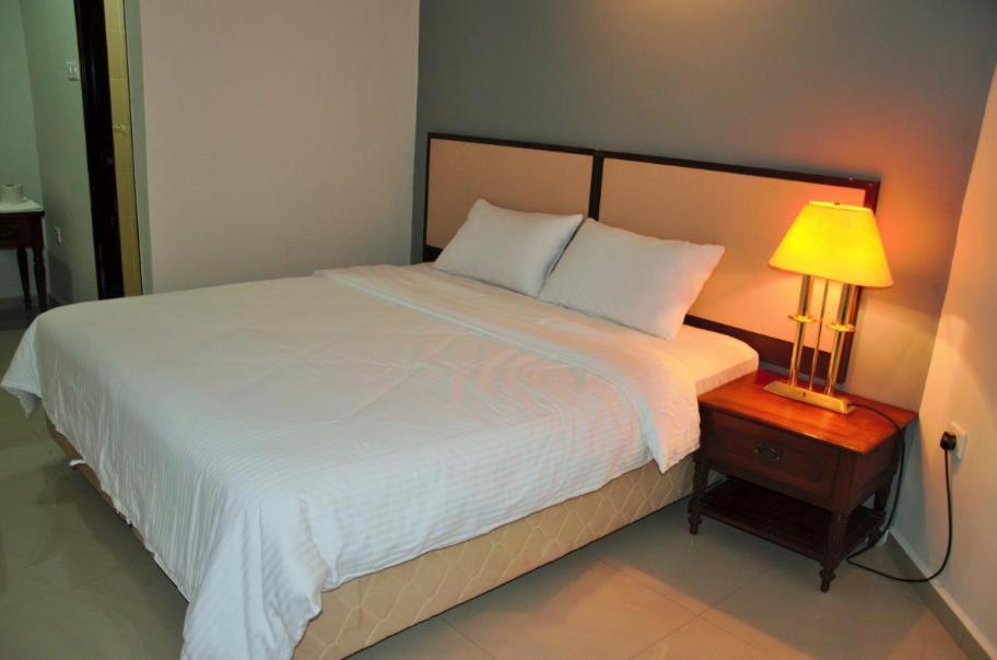 Senrose Hotel קואנטאן מראה חיצוני תמונה